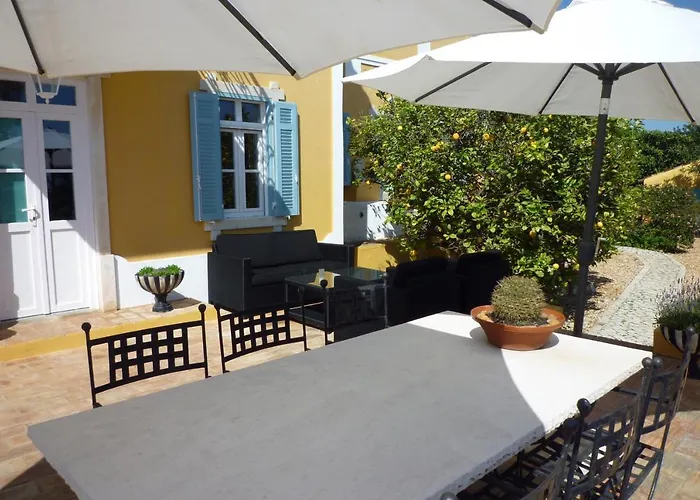 Quinta Amarela Xl By Portucasa *
