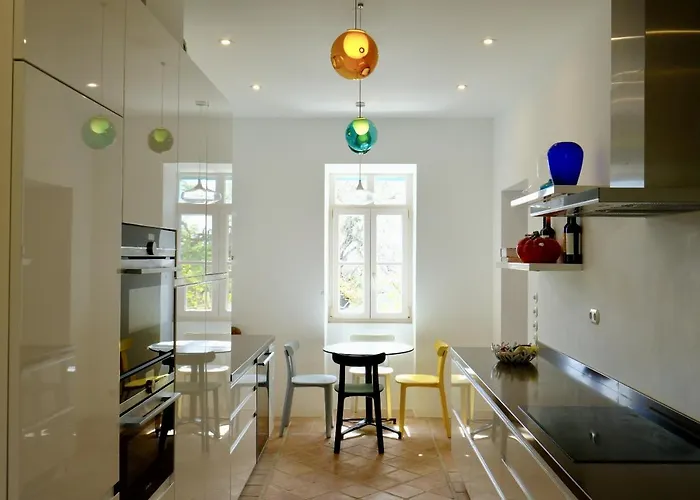 Quinta Amarela Xl By Portucasa *